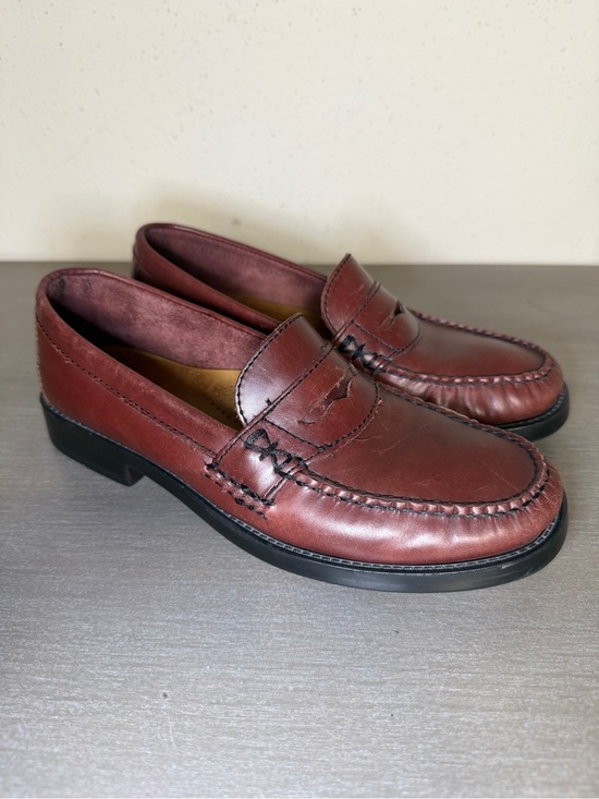 G.H. Bass & Co. Shoes - Vintage G.H. Bass Weejuns Katherine II Penny Loafers Leather Women’s Shoes 6 M